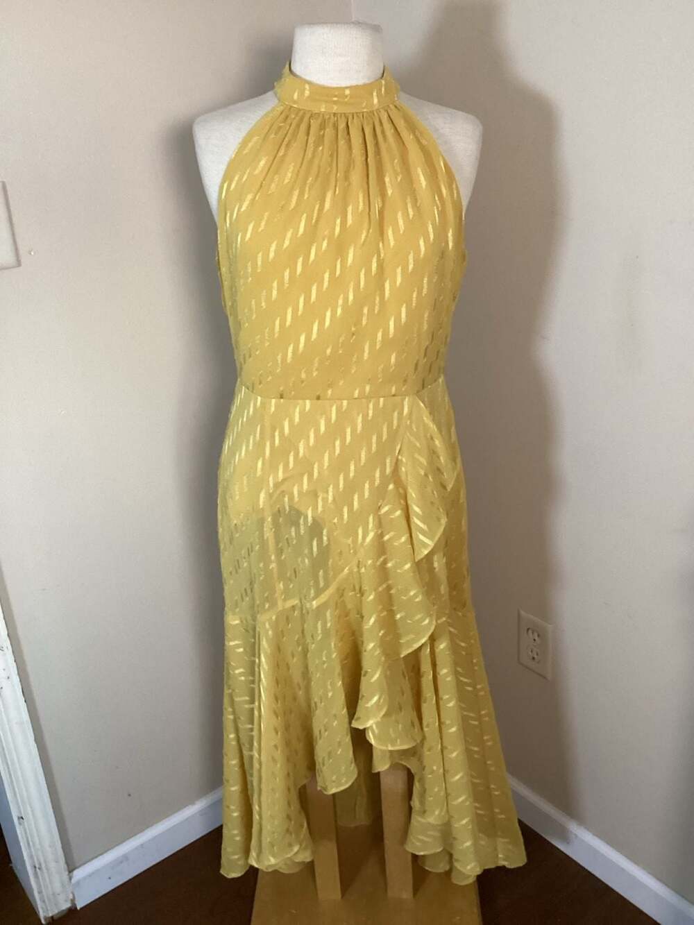 Maison Tara Yellow Metallic Jacquard High-Low Halter Dress Size 12